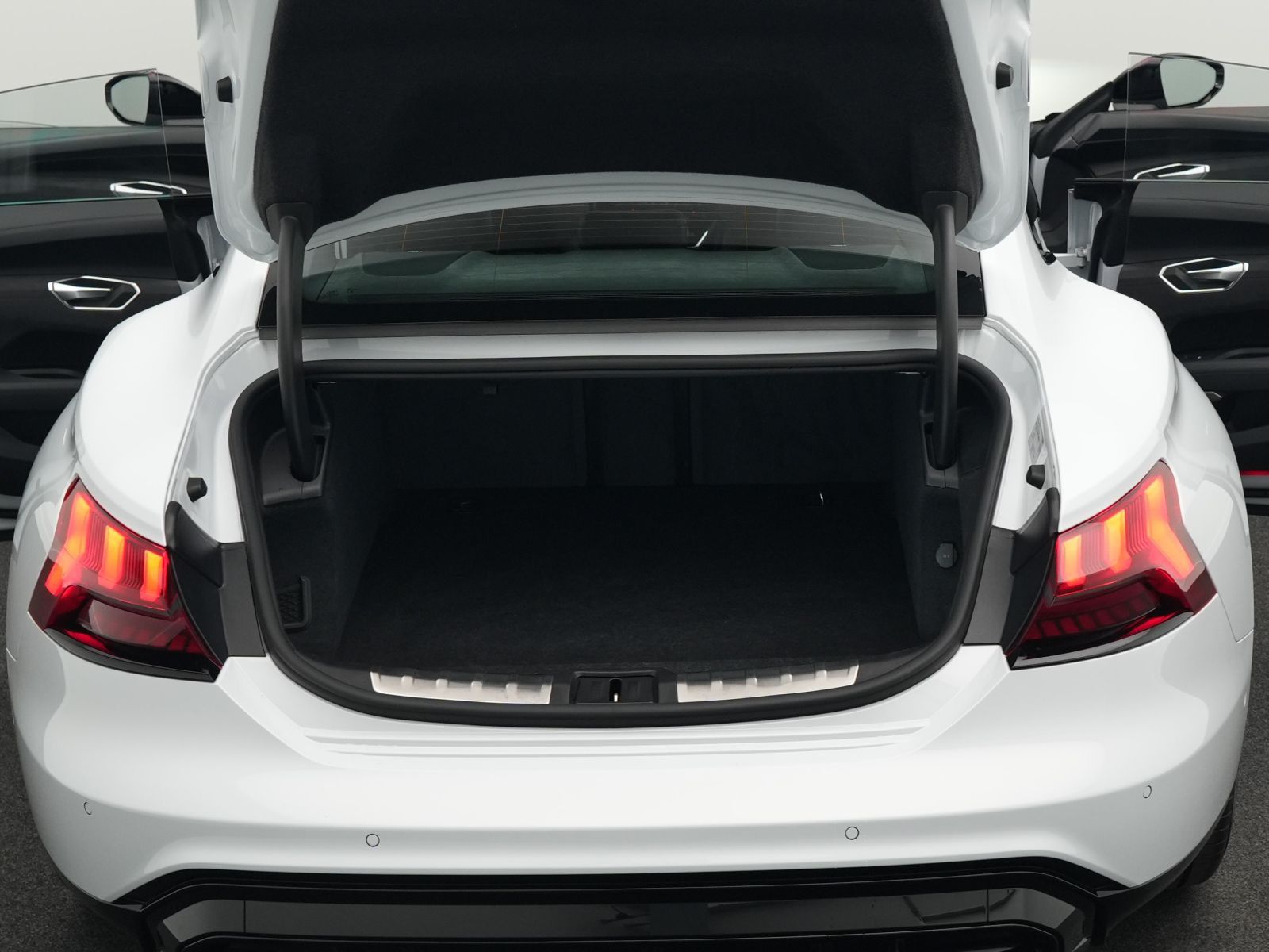 Audi e-tron GT - Bild 14