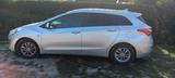 Hyundai i30 blue 1.6 GDI PASSION PASSION - Hyundai i30 mit Benzin-Antrieb: Kombi, 1.6