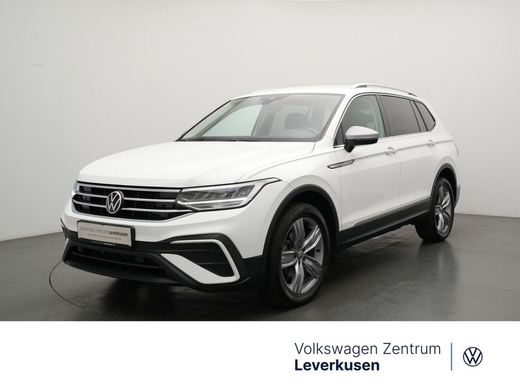 Tiguan Allspace Life DSG ACC KAM SHZ CARPLAY LED