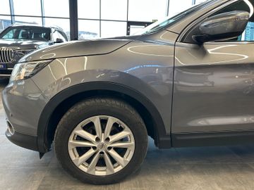 Nissan Qashqai Acenta 4x4 *AHK*Kamera*Navi*