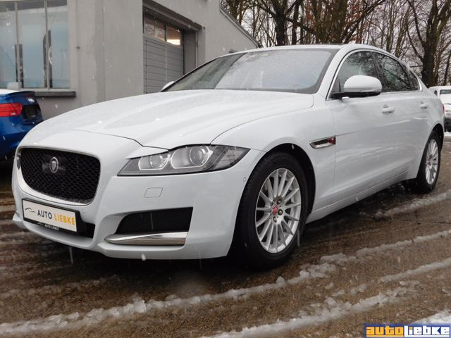 Jaguar XF 2.0d PRESTIGE AUT. LEDER,NAVI,SD,HUD,BC,NR,SH