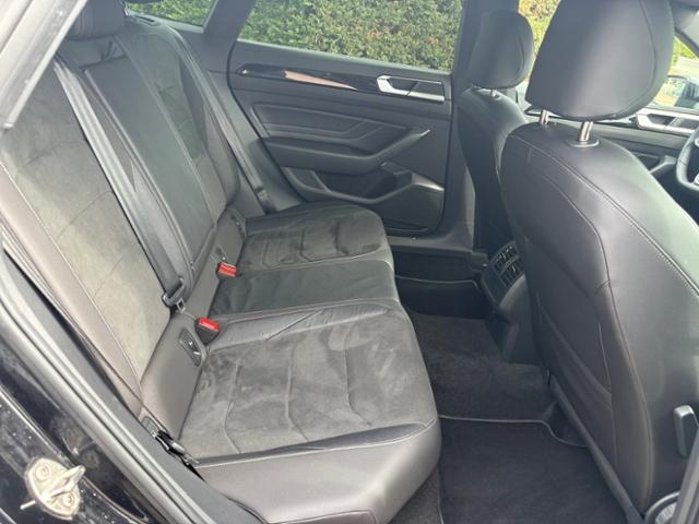 Volkswagen Arteon Shootingbrake 2.0 TDI R-Line,Navi