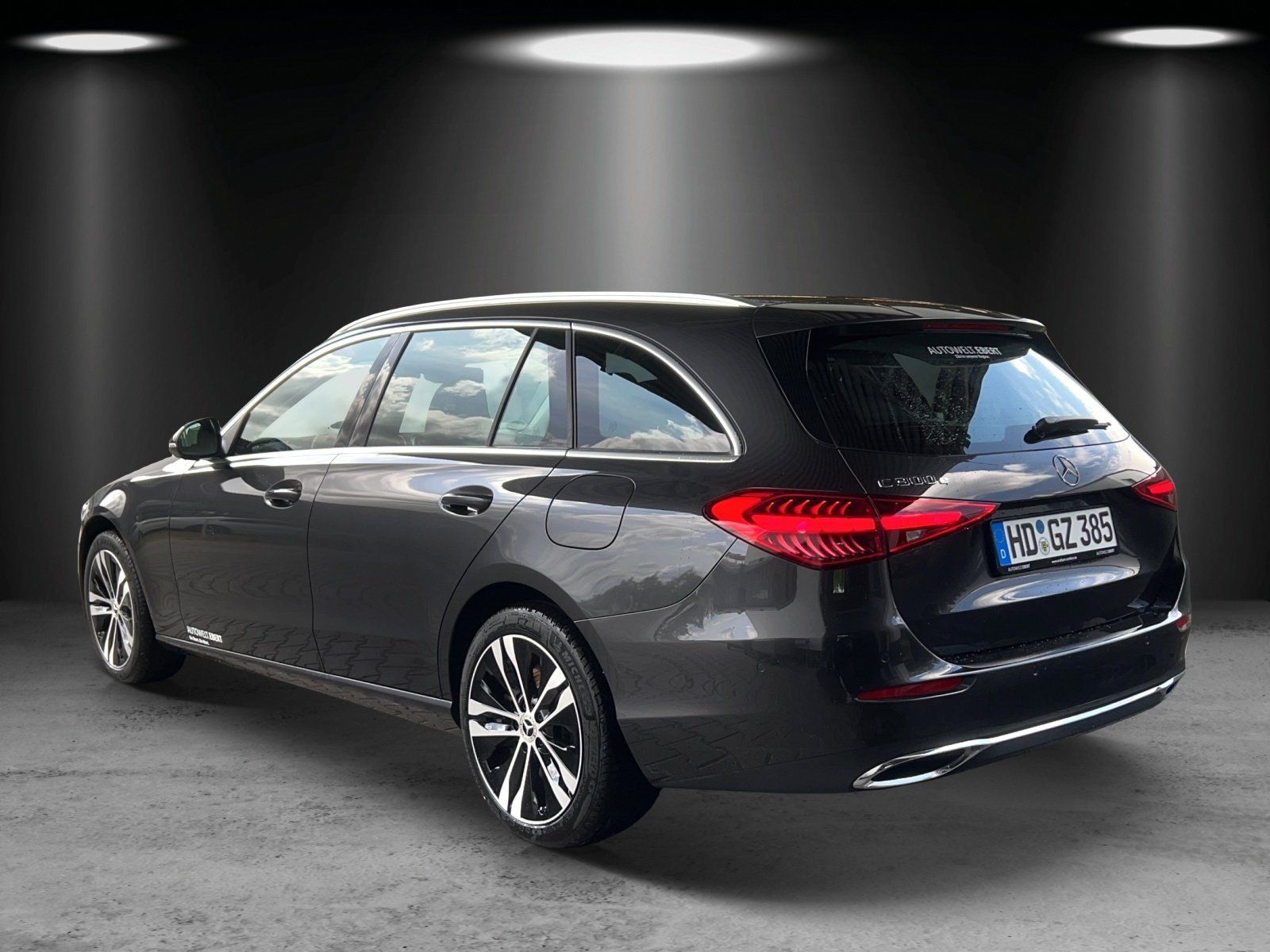 Fahrzeugabbildung Mercedes-Benz C 300 e T-Modell+Avantgarde+PSD+LED+Kamera+18''