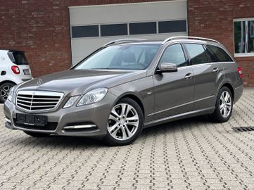 Mercedes E 200 - 1