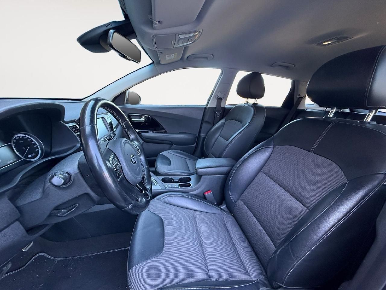 Fahrzeugabbildung Kia Niro Spirit