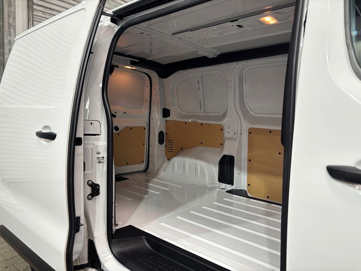 Fahrzeugabbildung Peugeot Expert 2.0 D KASTEN #Klima#PDC#Kamera#Tempomat