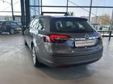 Opel Insignia A Sports Tourer TEMPOMAT+AHK+PDC Select - Opel Insignia: Kombi