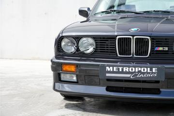 صورة مصغرة 21 لـ 1986 BMW M3