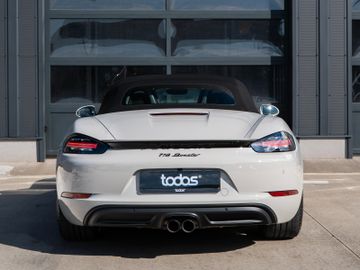 Porsche Boxster - 4