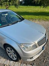 Mercedes-Benz C200 CGI BlueEFFICIENCY Autom. sehr gepflegt - Mercedes-Benz C 200: Se