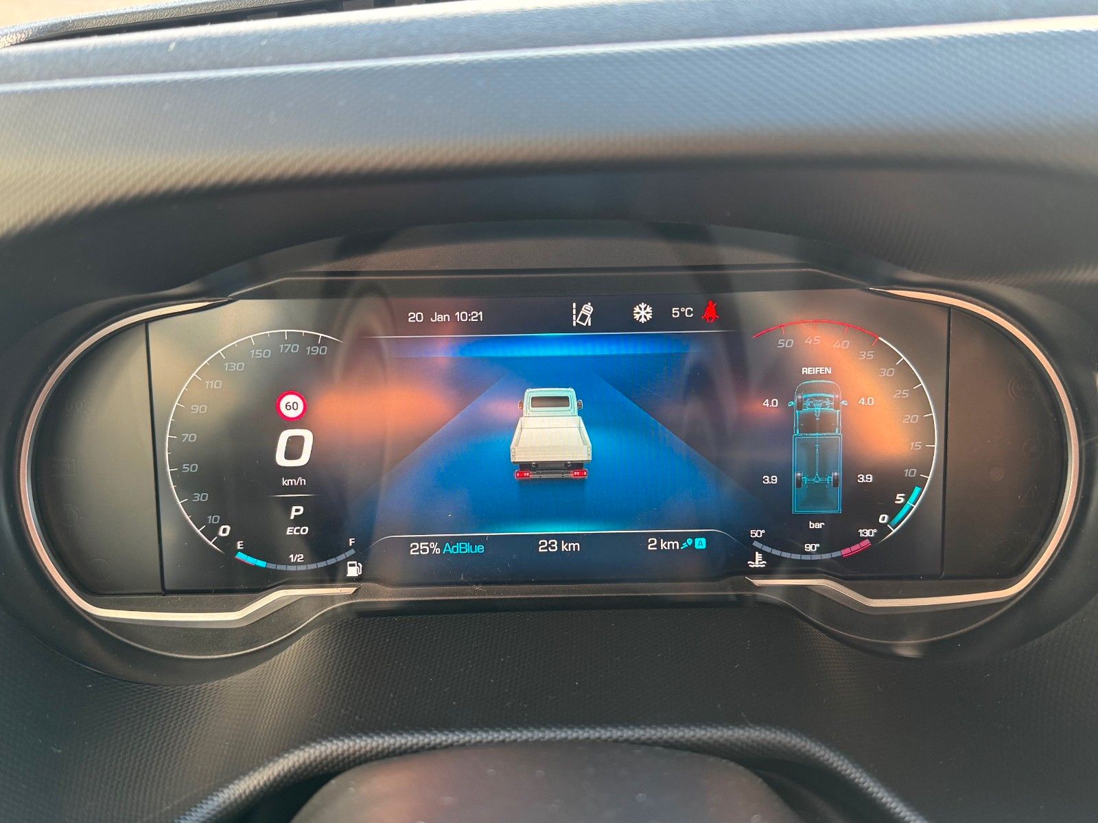 Fahrzeugabbildung Iveco Daily 35S14 A8*R3.450mm*Automatik*Kamera*2Sitze*