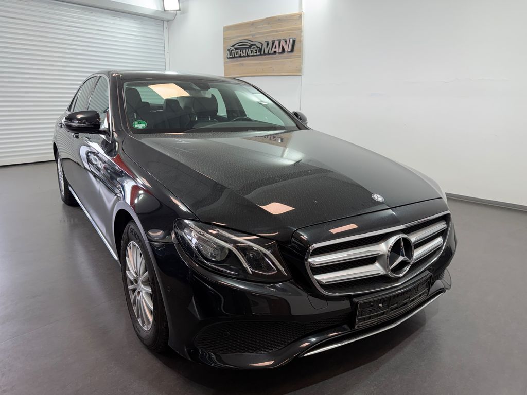 Image of Mercedes-Benz E 200