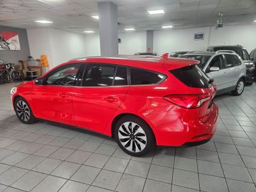 Ford Focus - 10