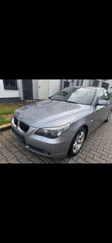 BMW 525d mit Camera und CarPlay - BMW 525 in Köln