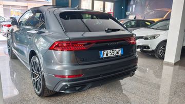 Audi Q8 - 6