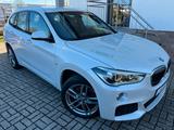 BMW X1 xDrive 20 d M Sport Paket°Allrad°AHK°Kamera° - BMW X1: M Paket