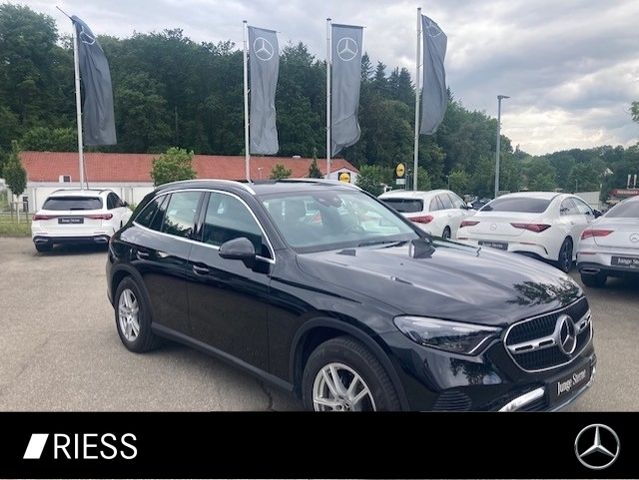 Mercedes-Benz GLC 220 d 4M Avantgarde Distr AHK Navi LED 360