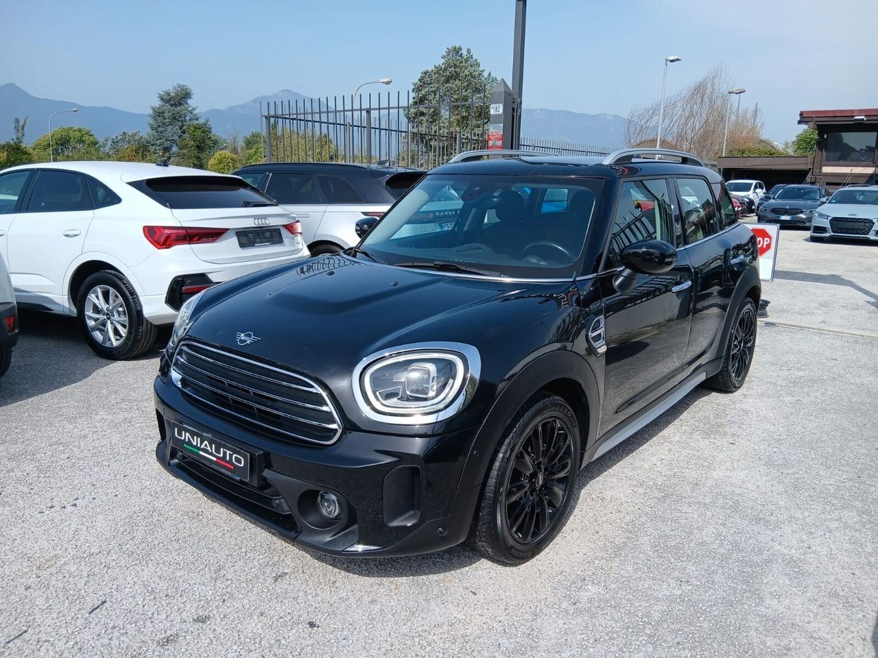MINI Mini Cooper D Countryman 2.0 Business ALL4 imagem 3