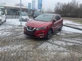 Nissan Qashqai  1.6 DIG-T, N-Connecta 4x2 360° LED - Nissan Qashqai: 4x2