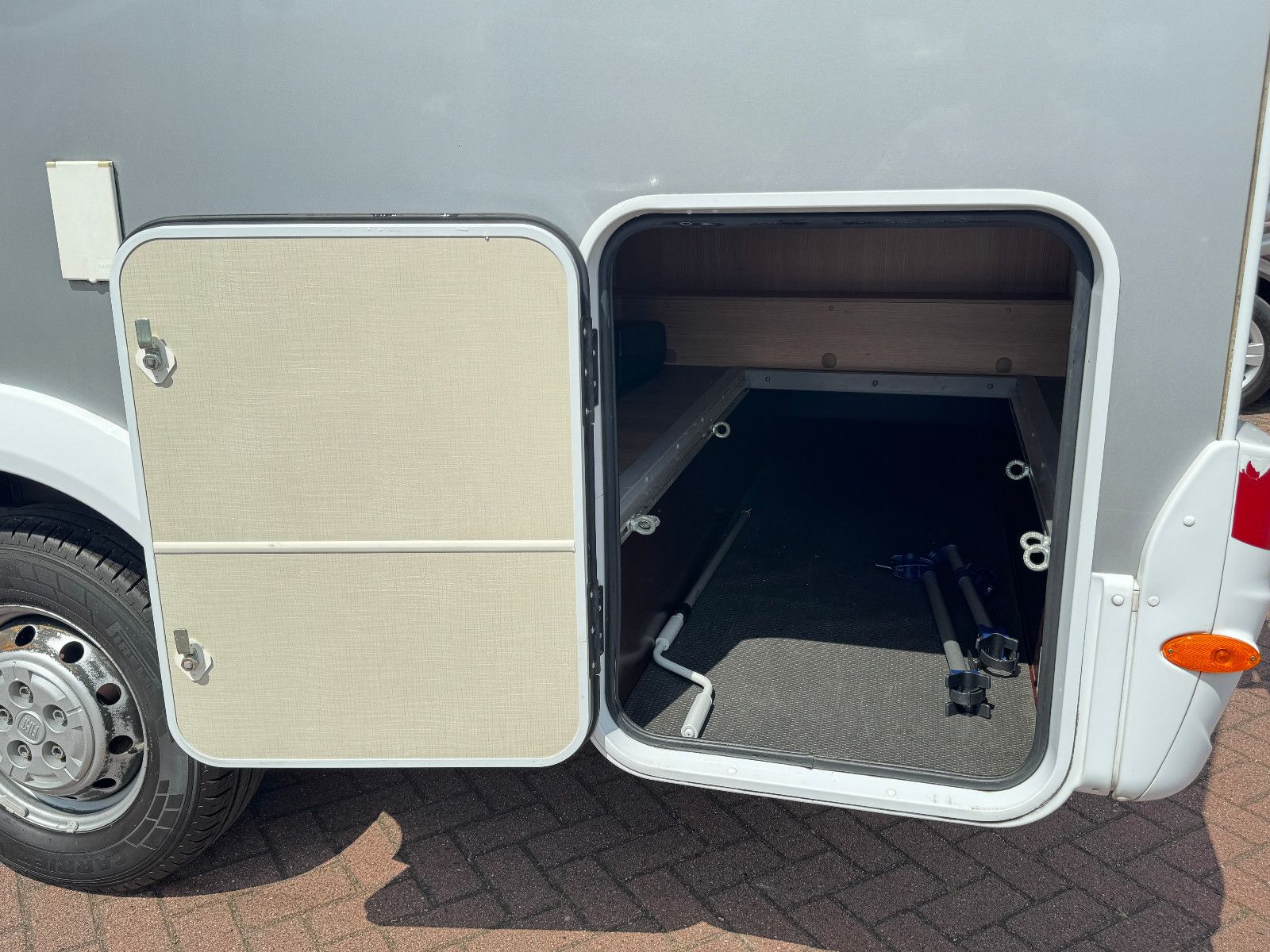 Fahrzeugabbildung Glücksmobil T 58 FIAT DUCATO 1.HAND VOLL SCHECKHEFT SAT TV