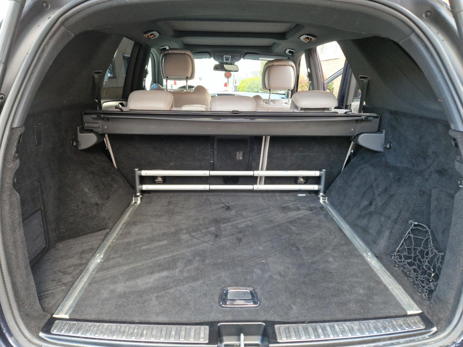 Mercedes-Benz ML 63 AMG ML Premium/Lückenlos Checkheftgepflegt