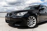 BMW M5 Touring Scheckheft. SMG & Lagersch neu  - BMW M5 mit Panoramadach