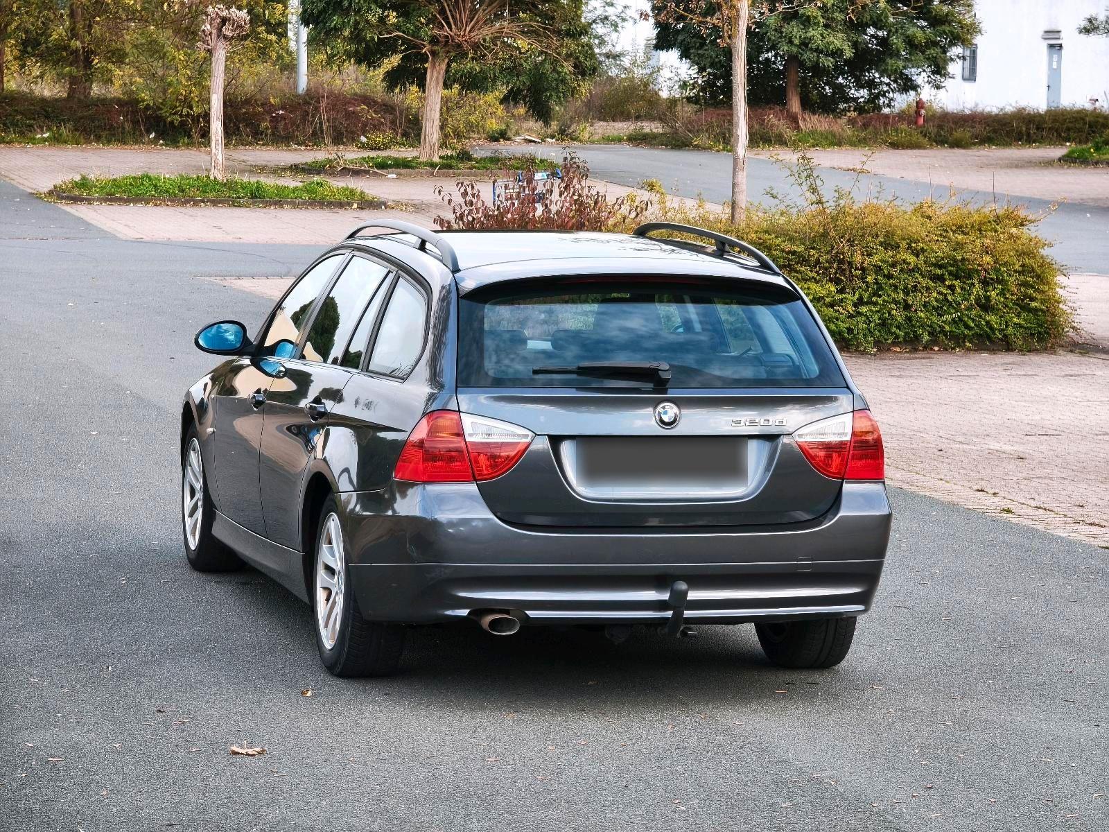 BMW 320 2006 — engine 163 HP (120kW)
