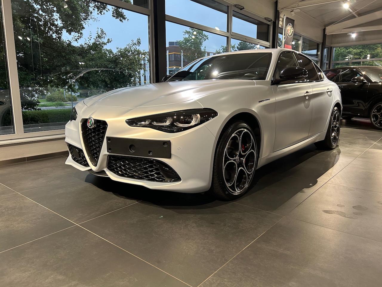 Alfa Romeo Giulia Competizione Q4 280PS