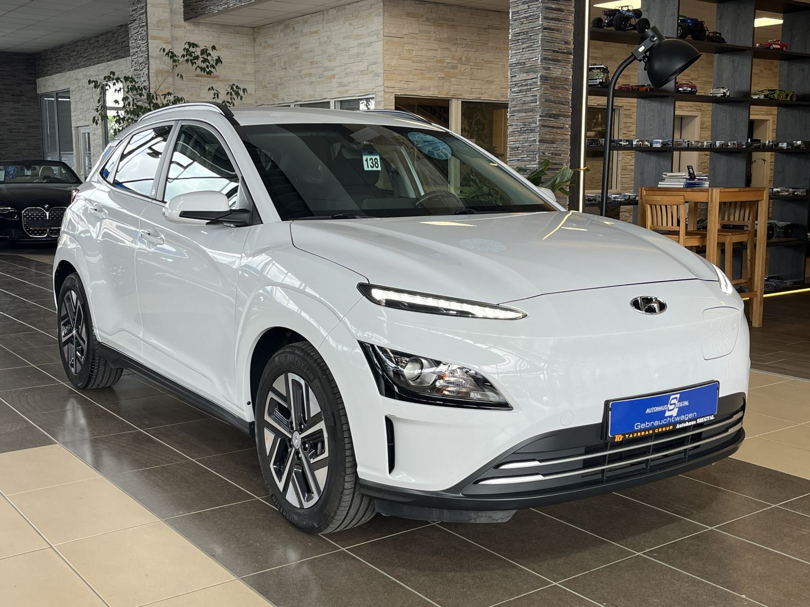 Hyundai Kona Edition 30+ R.Cam Navi Krell SHZ LED DAB