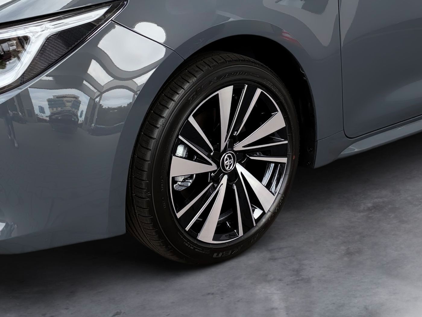 Fahrzeugabbildung Toyota Corolla TS Teamplayer 2.0-l-Hybrid KAMERA LED AC