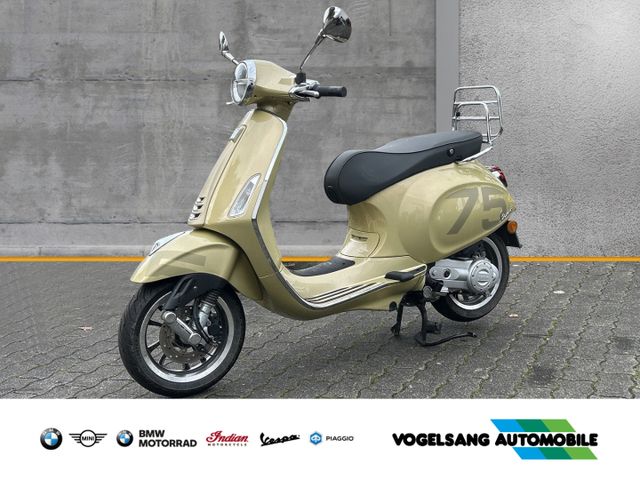 Vespa Primavera 50 Sondermodell 75 Jahre, Champagner G