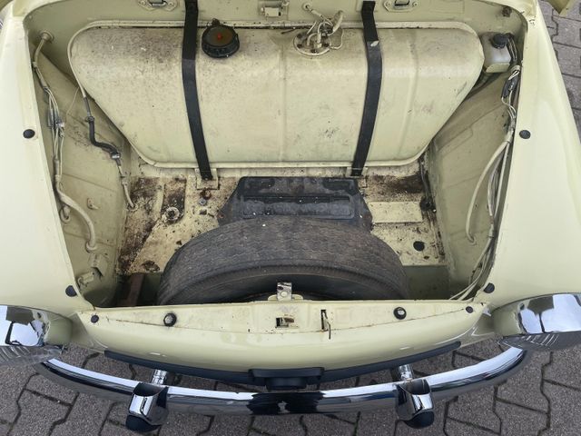 Seat 600-L Turismo *mtl. 95€*