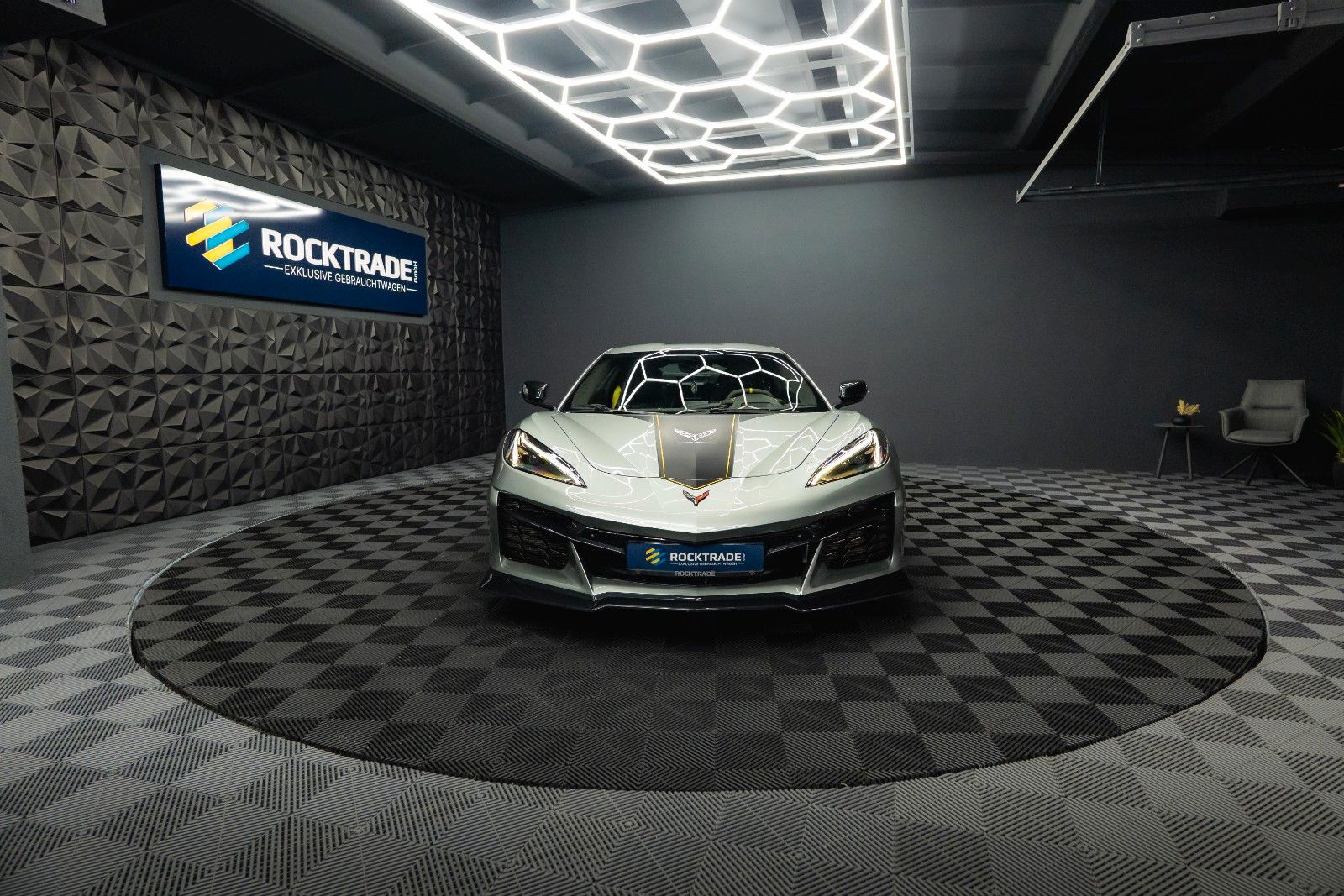 Fahrzeugabbildung Corvette C8 Stingray 3LT Targa Z51 Performa. Lift Carbon