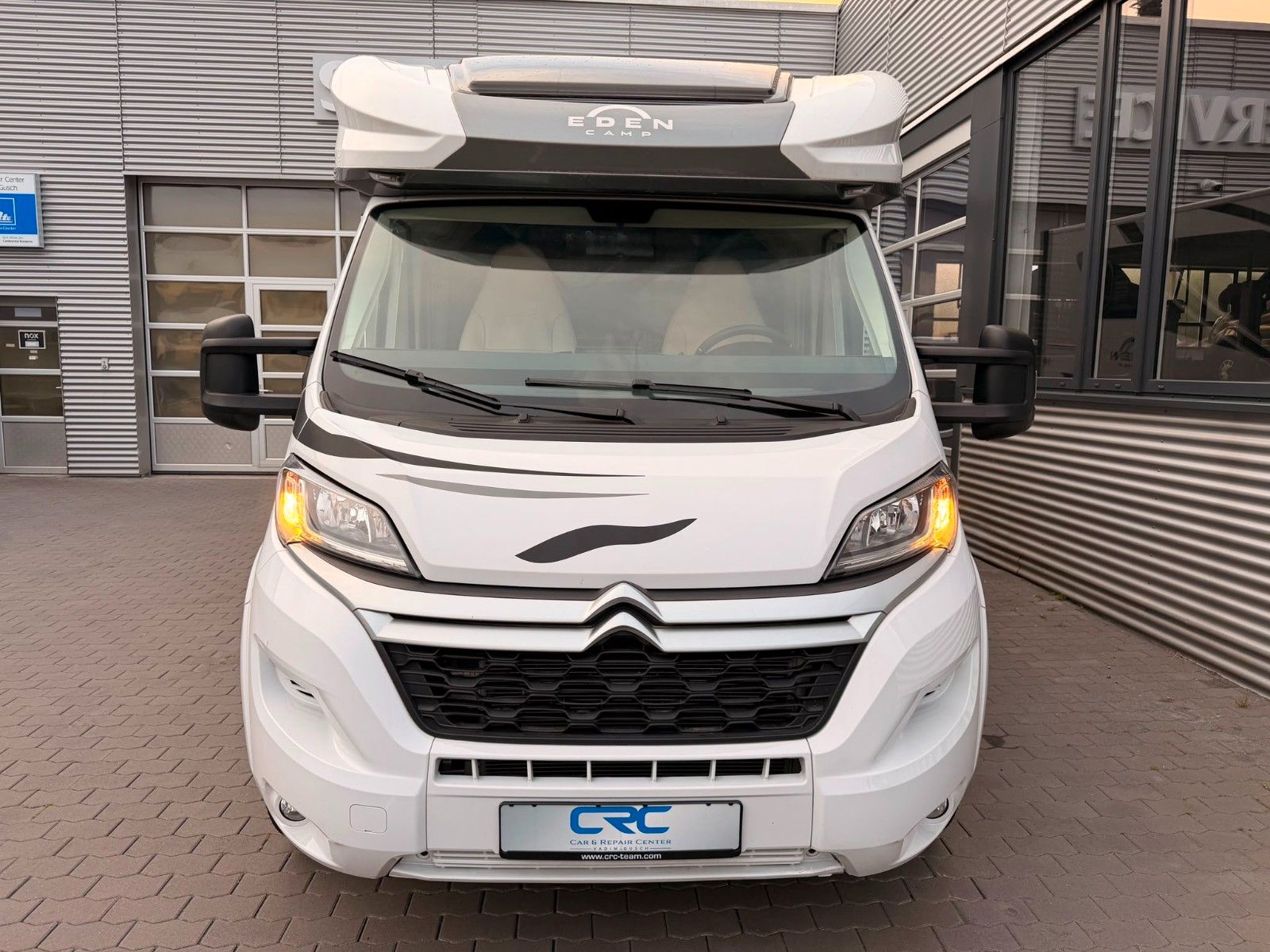 Fahrzeugabbildung Citroën Jumper Eden Camp P745 GLC Wohnmobil Markise