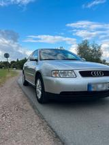 Audi A3 1.9 TDI Klima TÜV neu - Audi A3 aus 2000 mit Diesel-Antrieb