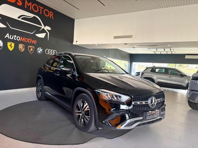 Other MERCEDES-BENZ GLA 200 Automatic AMG Line Advance imagem 3