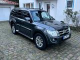 Mitsubishi Pajero 3,2 DI-D 4WD Top Automatik Top (1. Hand)