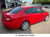 Skoda Octavia 1,0 TSI Soleil Navi PDC 1. Hd. S*Heft - Skoda Octavia mit Benzin-Antrieb: Limousine