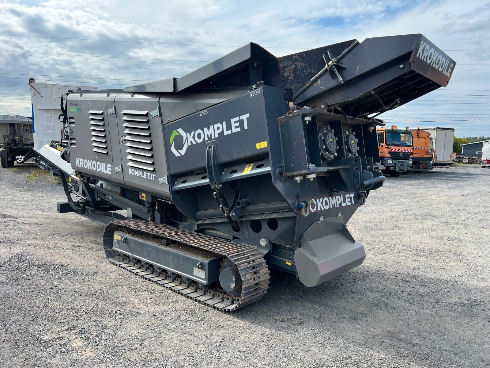 Fahrzeugabbildung Andere Komplet Krokodile / nur 76h! / 2022 / Schredder