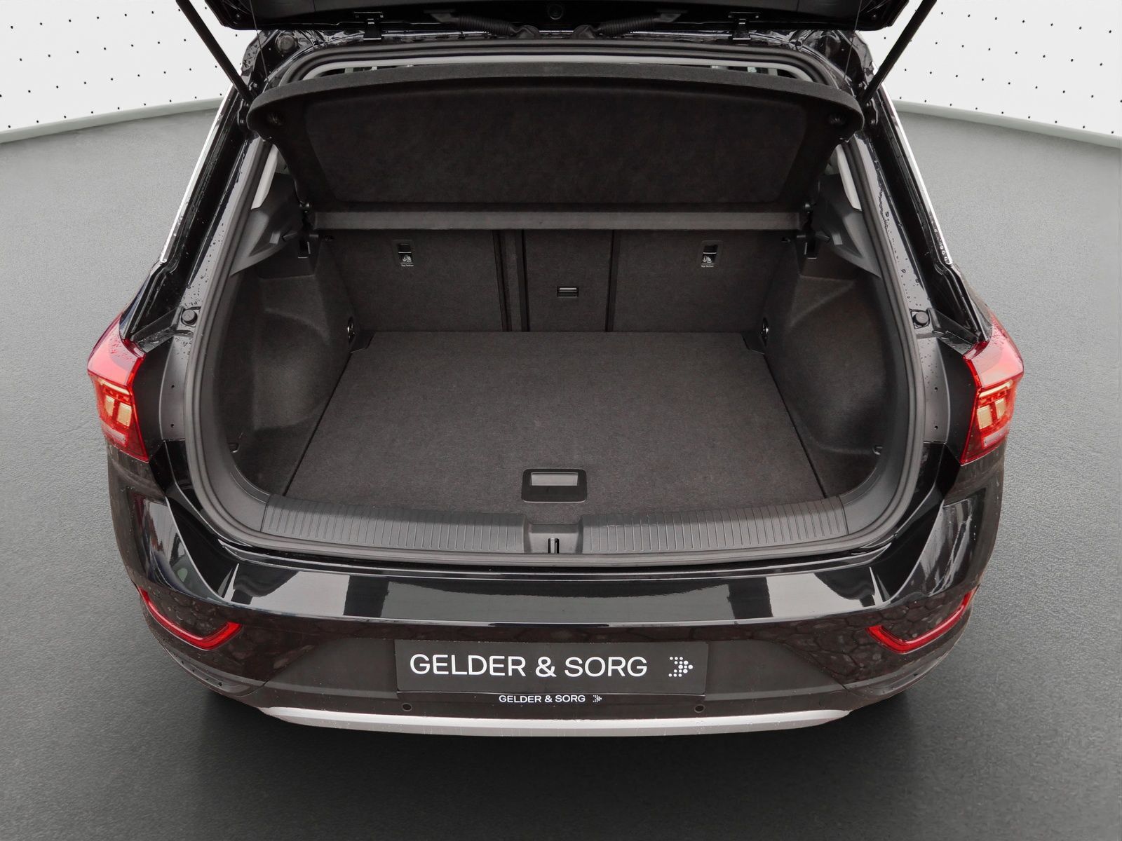 Volkswagen T-Roc - Bild 11