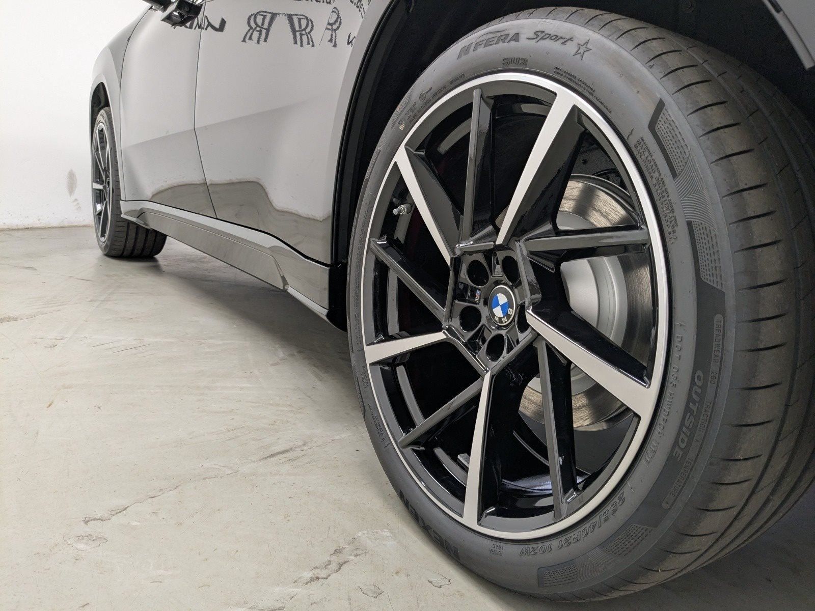 BMW iX3 - Bild 15
