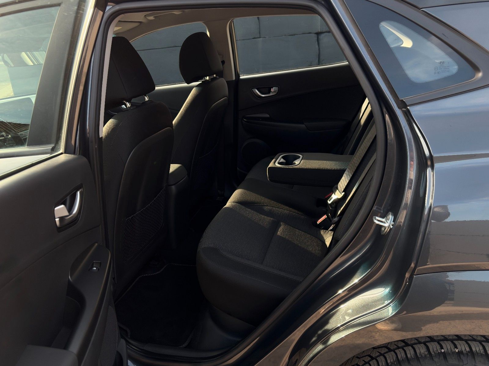 Fahrzeugabbildung Hyundai KONA E Select ACC LKAS PDC CAM SHZ CarPlay