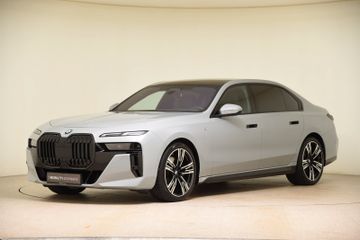BMW 740 - 1