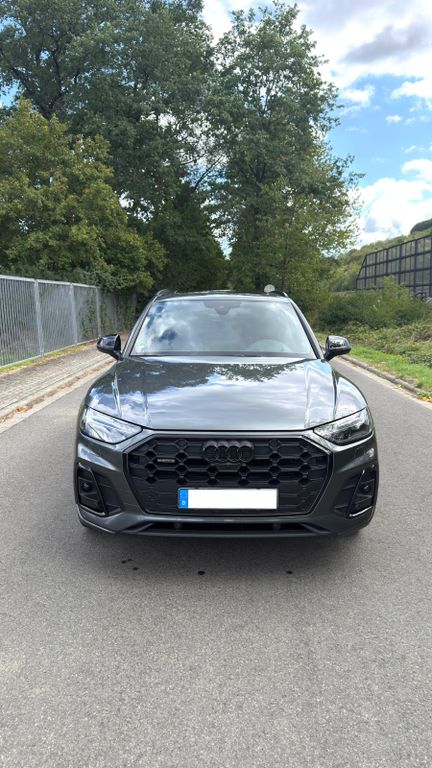 Image of Audi Q5