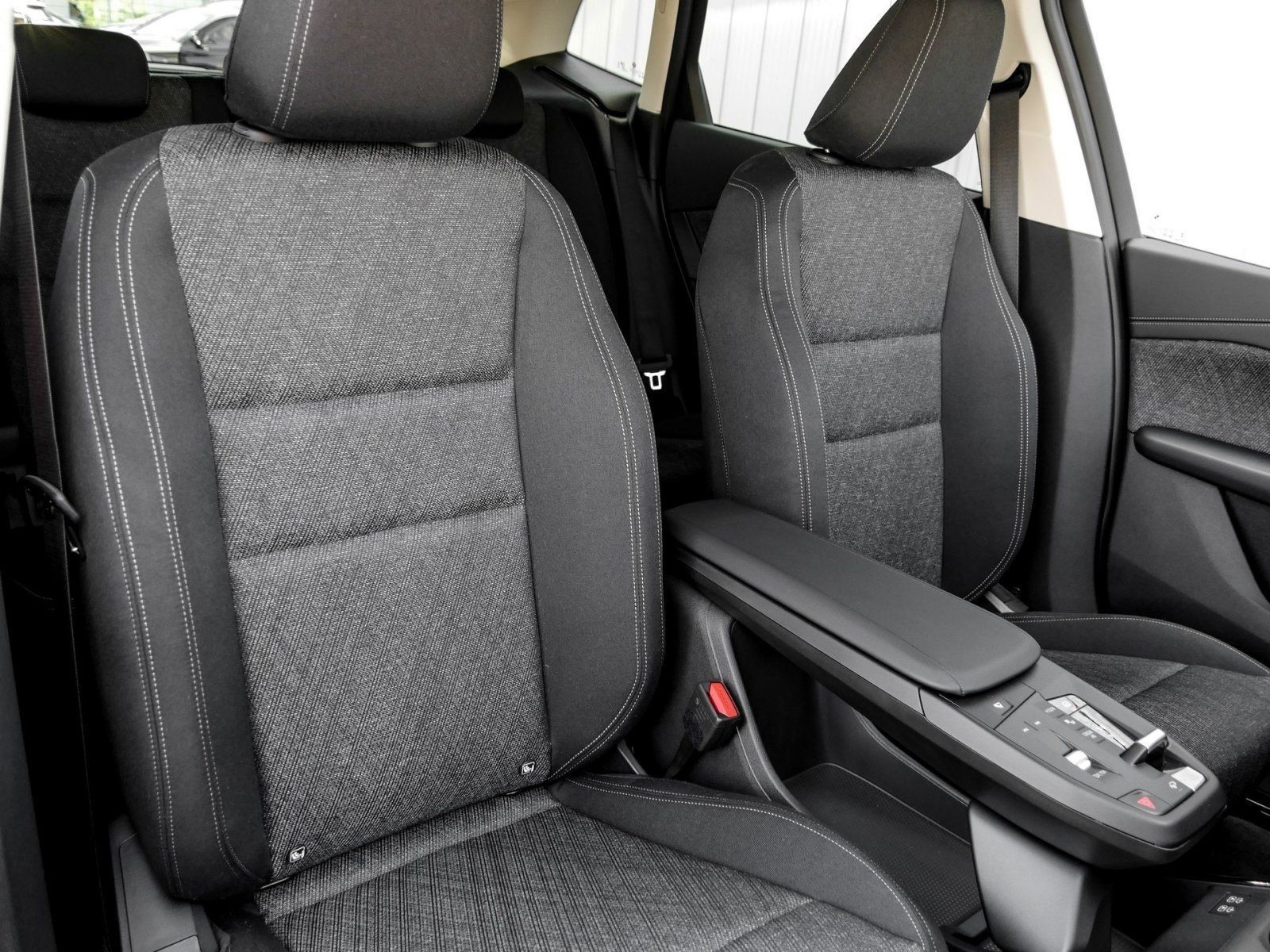 BMW 218 Active Tourer - Bild 6