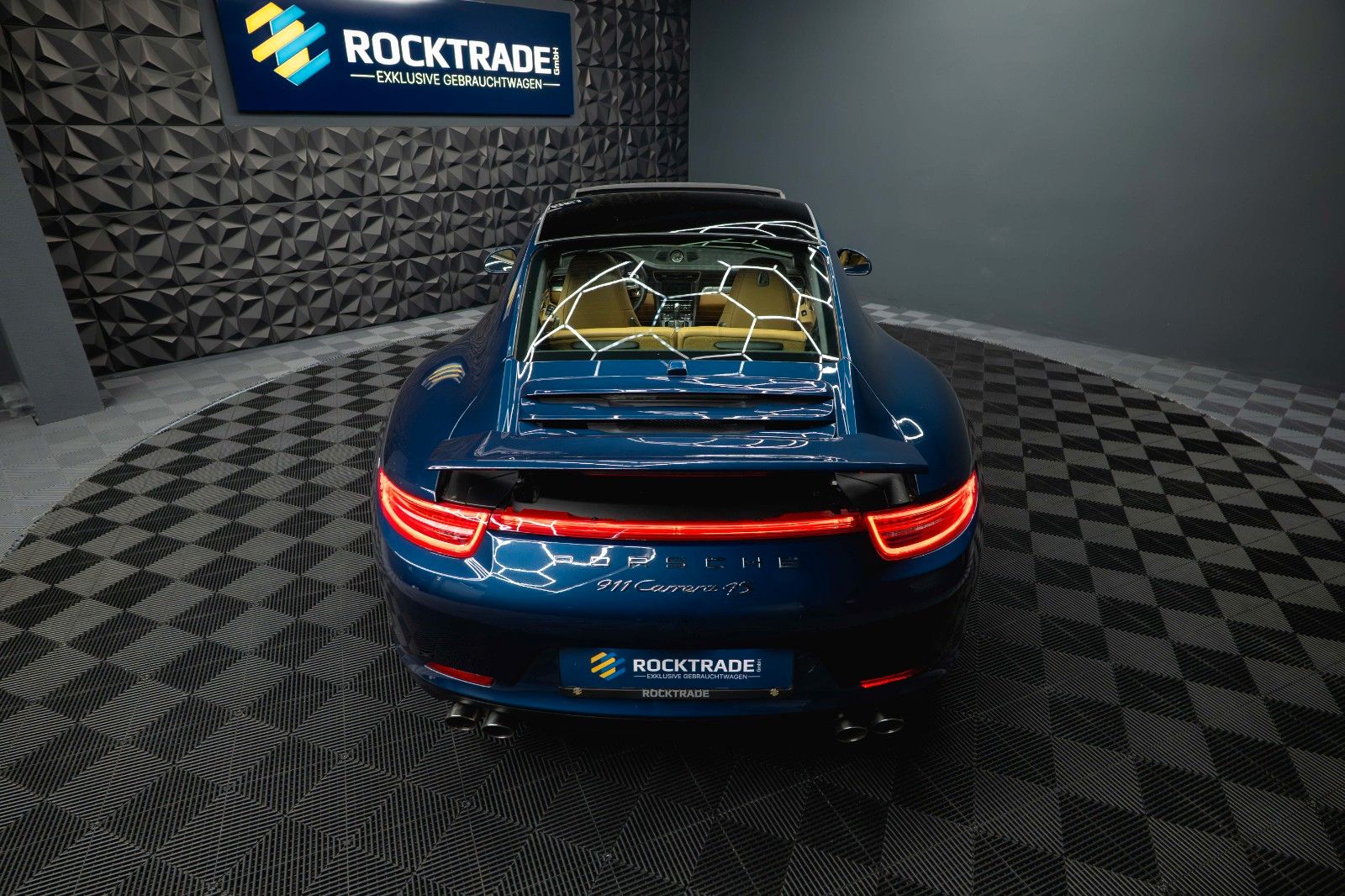 Fahrzeugabbildung Porsche 991 911 Carrera 4 S *111 Punkte*Pano*Sportabgas*