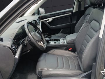 Volkswagen Touareg - 10