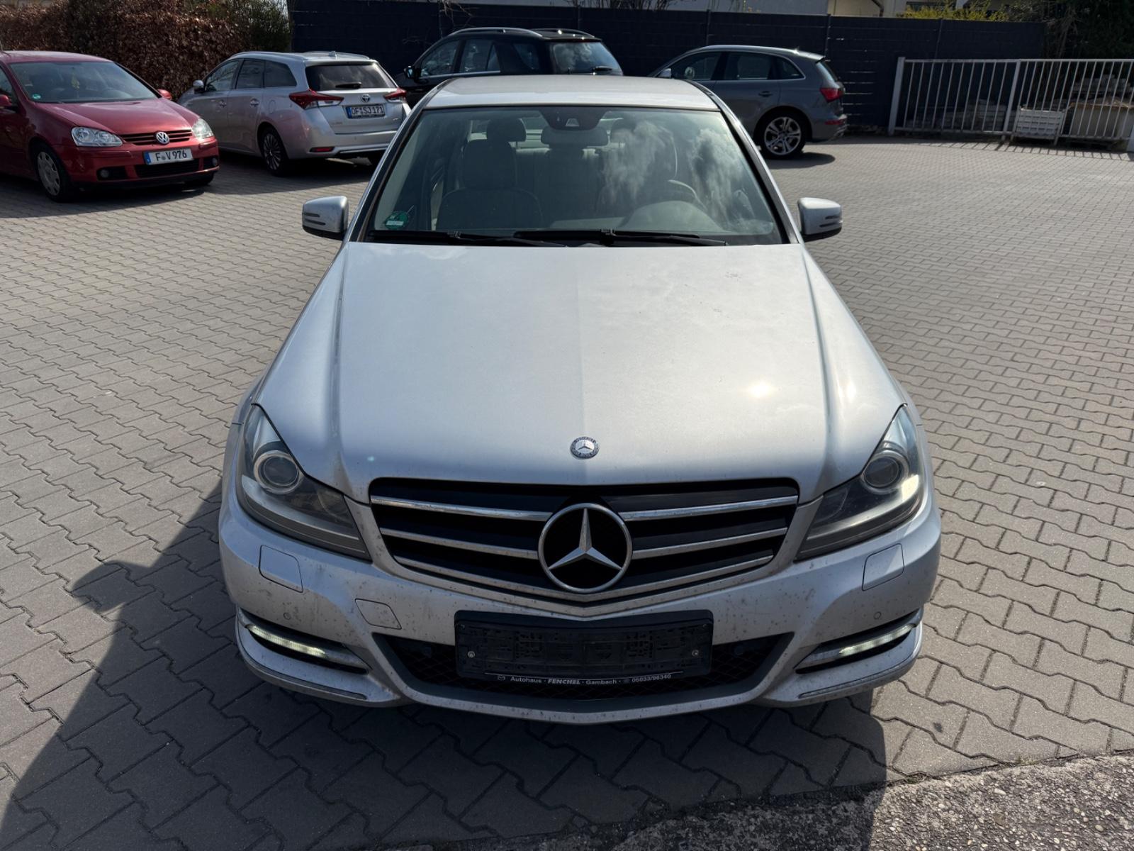 Mercedes-Benz C 250 C -Klasse Lim. C 250 CGI BlueEfficiency