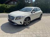 Mercedes-Benz GLA 220 d 4MATIC DCT Urban Urban