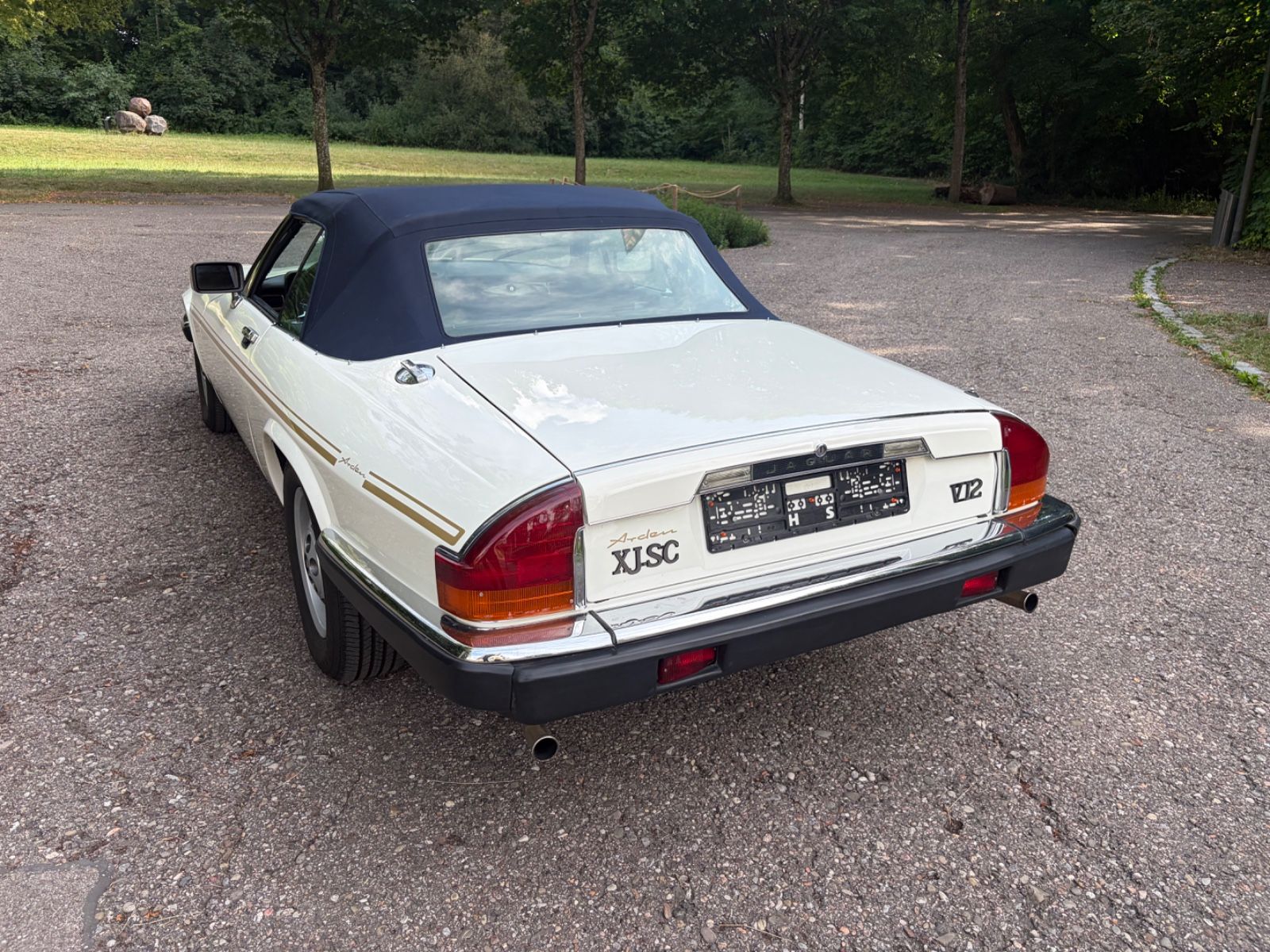 JAGUAR XJSC 11